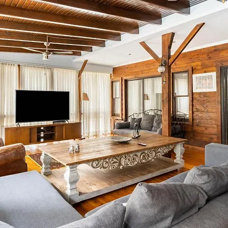 Вилла Very Special 6 Bdr Great For Family Reunions *