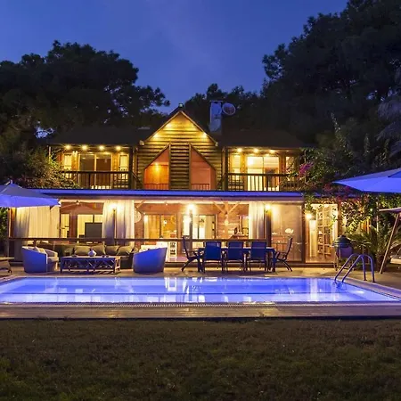 Вилла Very Special 6 Bdr Great For Family Reunions