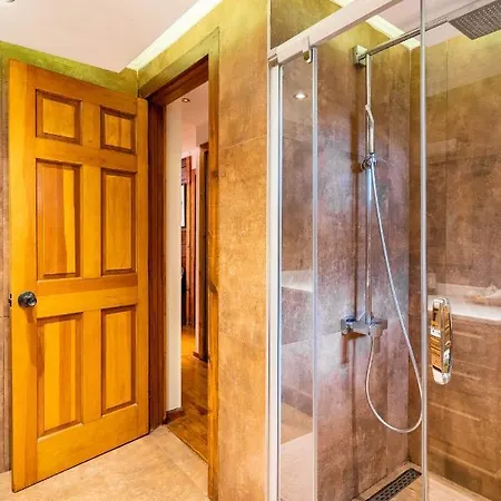 Very Special 6 Bdr Great For Family Reunions Villa Antalya