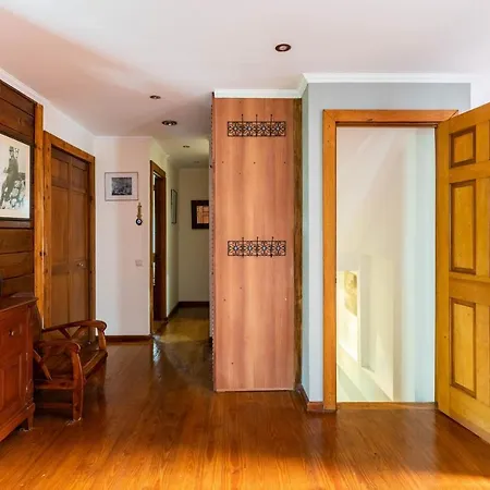 Very Special 6 Bdr Great For Family Reunions *
